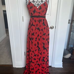New York & Company sz 12 red floral maxi dress